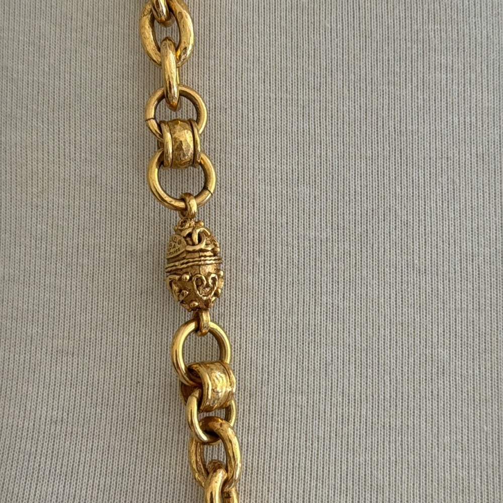 Chanel Vintage Gold Chain CC Faberge Station Filagree Link Statement Necklace - Picture 3 of 7